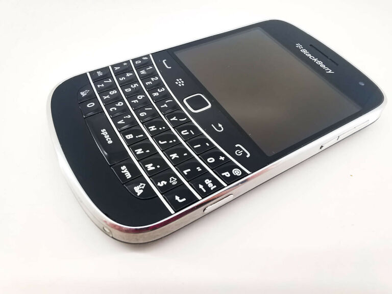 telefon-blackberry-bold-9900-stan-uzywany