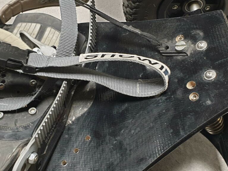 MOUNTAINBOARD N XT BLACK CHILI