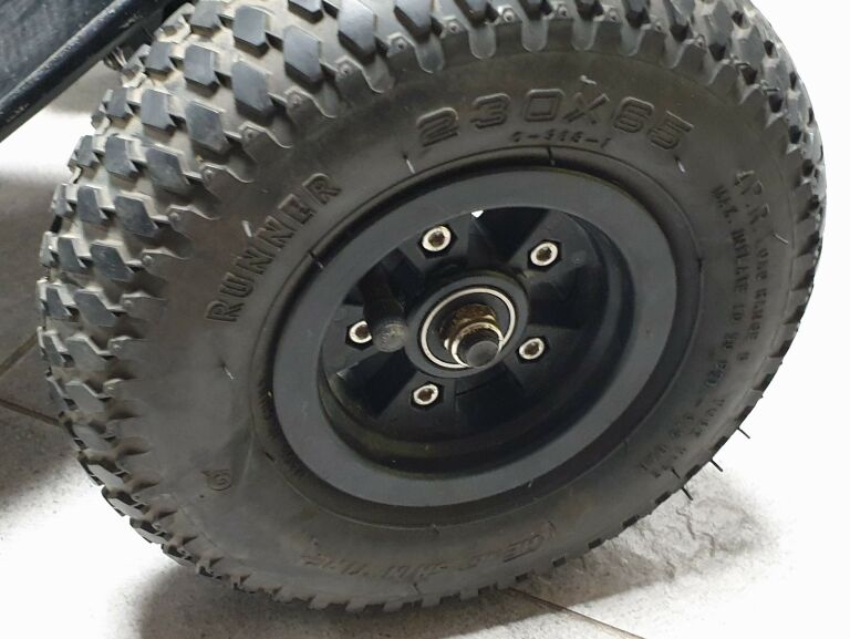 MOUNTAINBOARD N XT BLACK CHILI