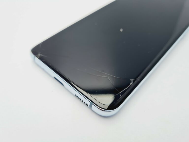 SAMSUNG GALAXY S20 SM-G980F [OPIS]