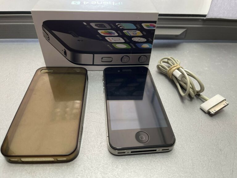 TELEFON IPHONE 4S
