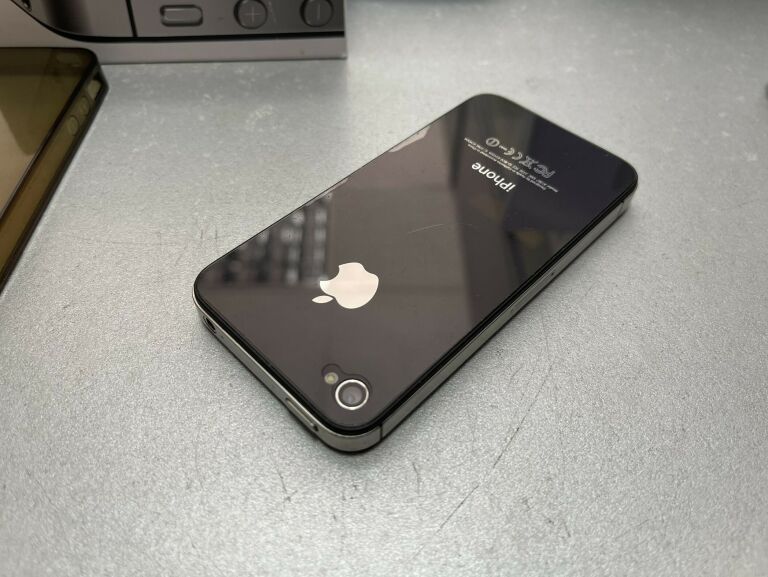 TELEFON IPHONE 4S