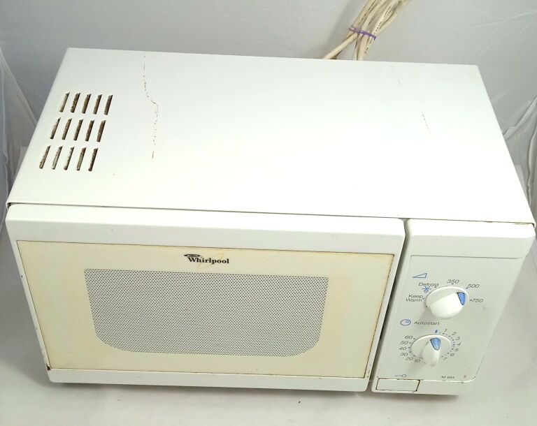 MIKROFALÓWKA WHIRPOOL M504