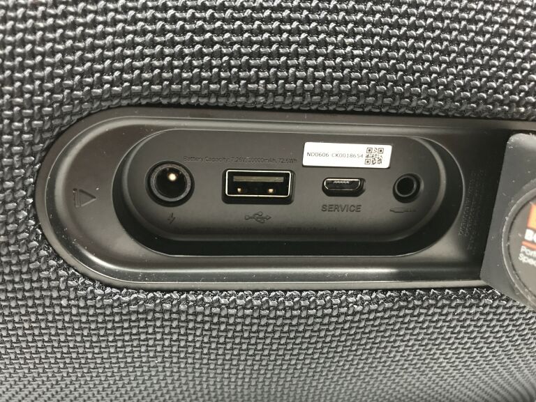 glosnik-jbl-boombox-2-zasilanie-akumulatorowe