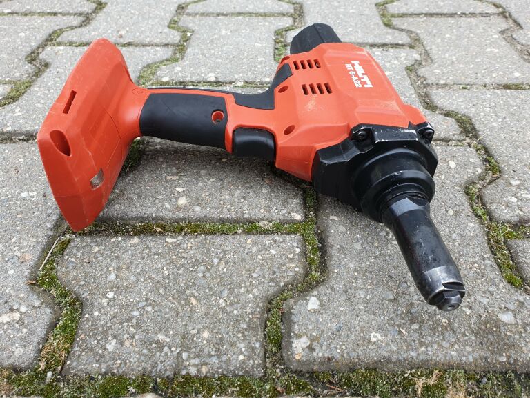 NITOWNICA HILTI RT 6-A22 STAN BDB