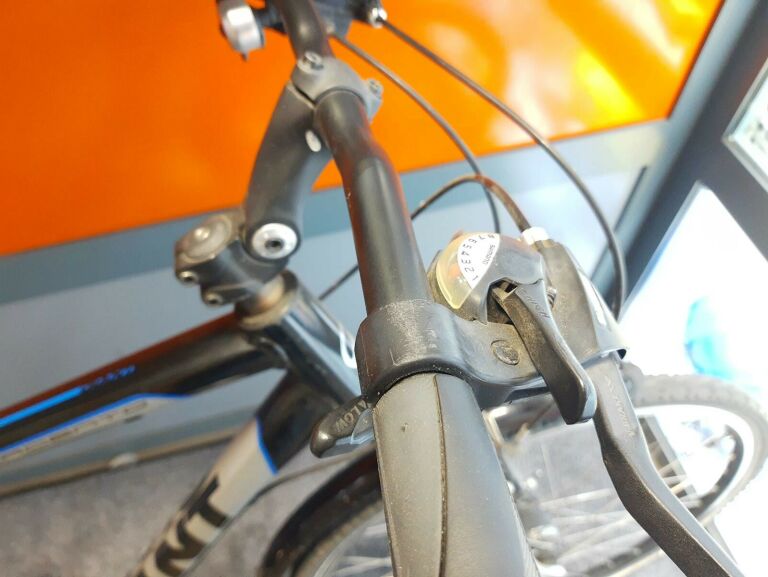 rower-trekkingowy-meski-giant-argento-rs-3-kod-producenta-argento-rs-3