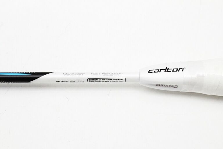 RAKIETA DO BADMINTONA CARLTON KINESIS X1