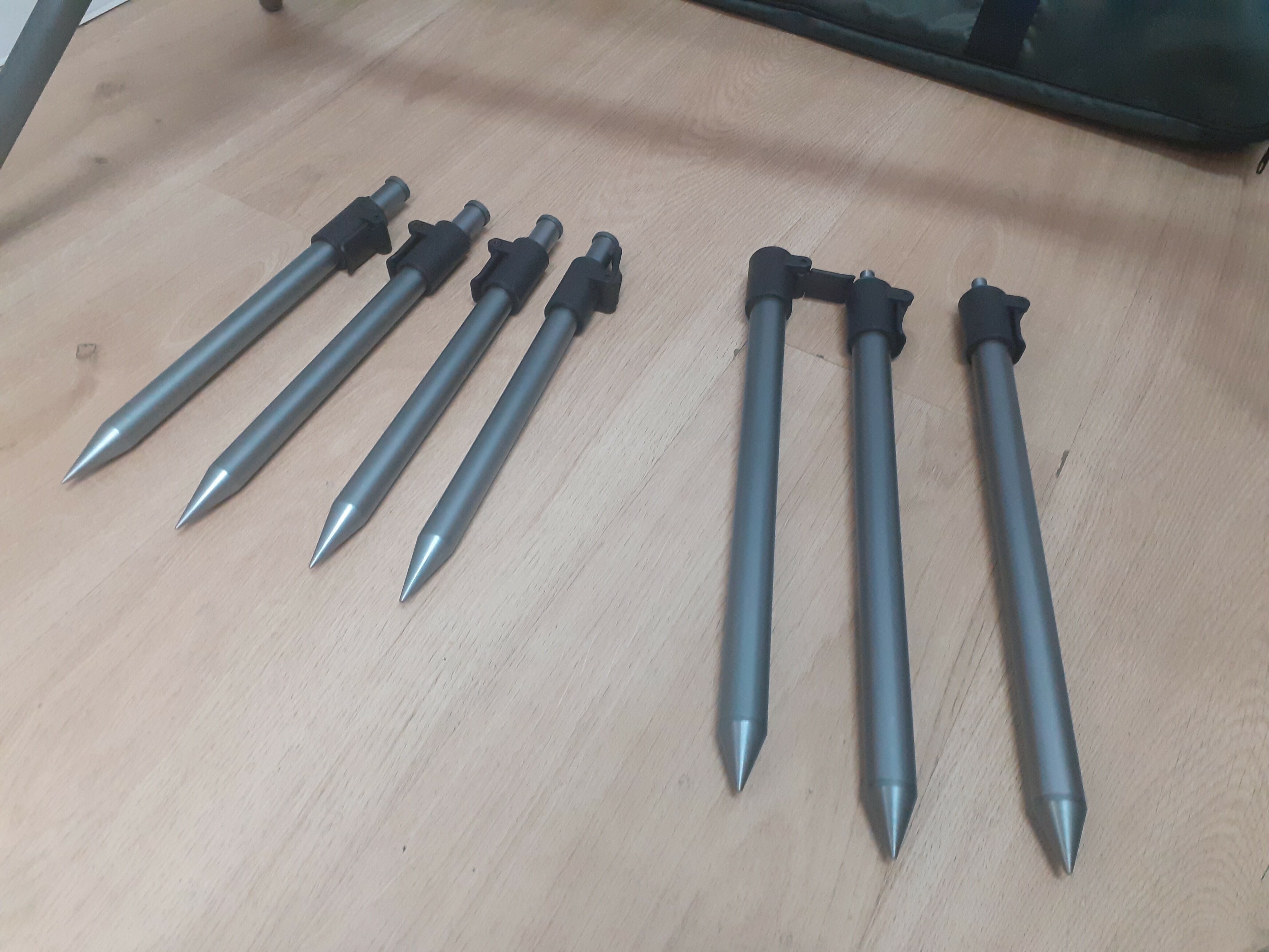 stanowisko-karpiowe-jaxon-stojak-rod-pod-kod-producenta-jaxon