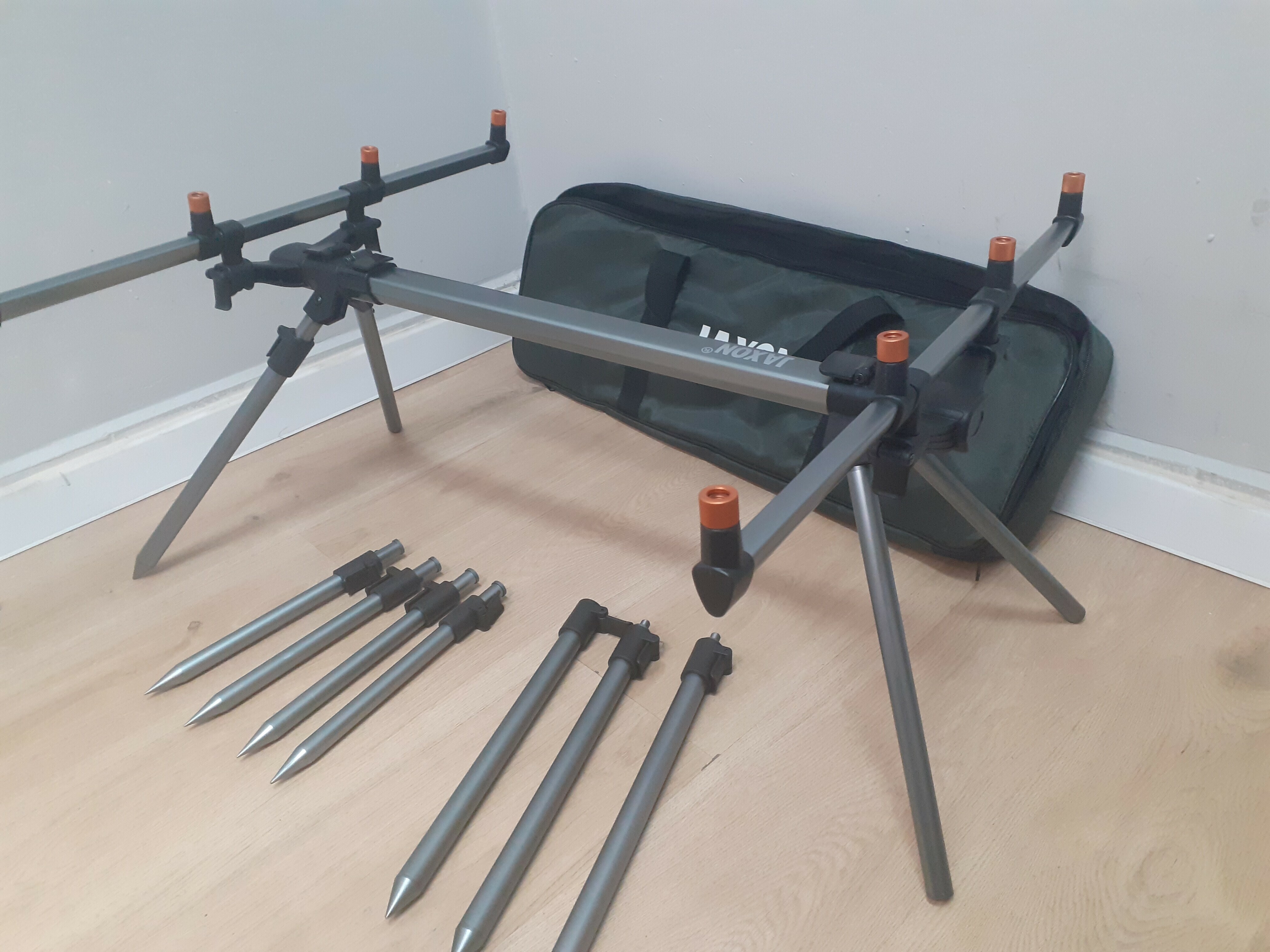 stanowisko-karpiowe-jaxon-stojak-rod-pod-product-id