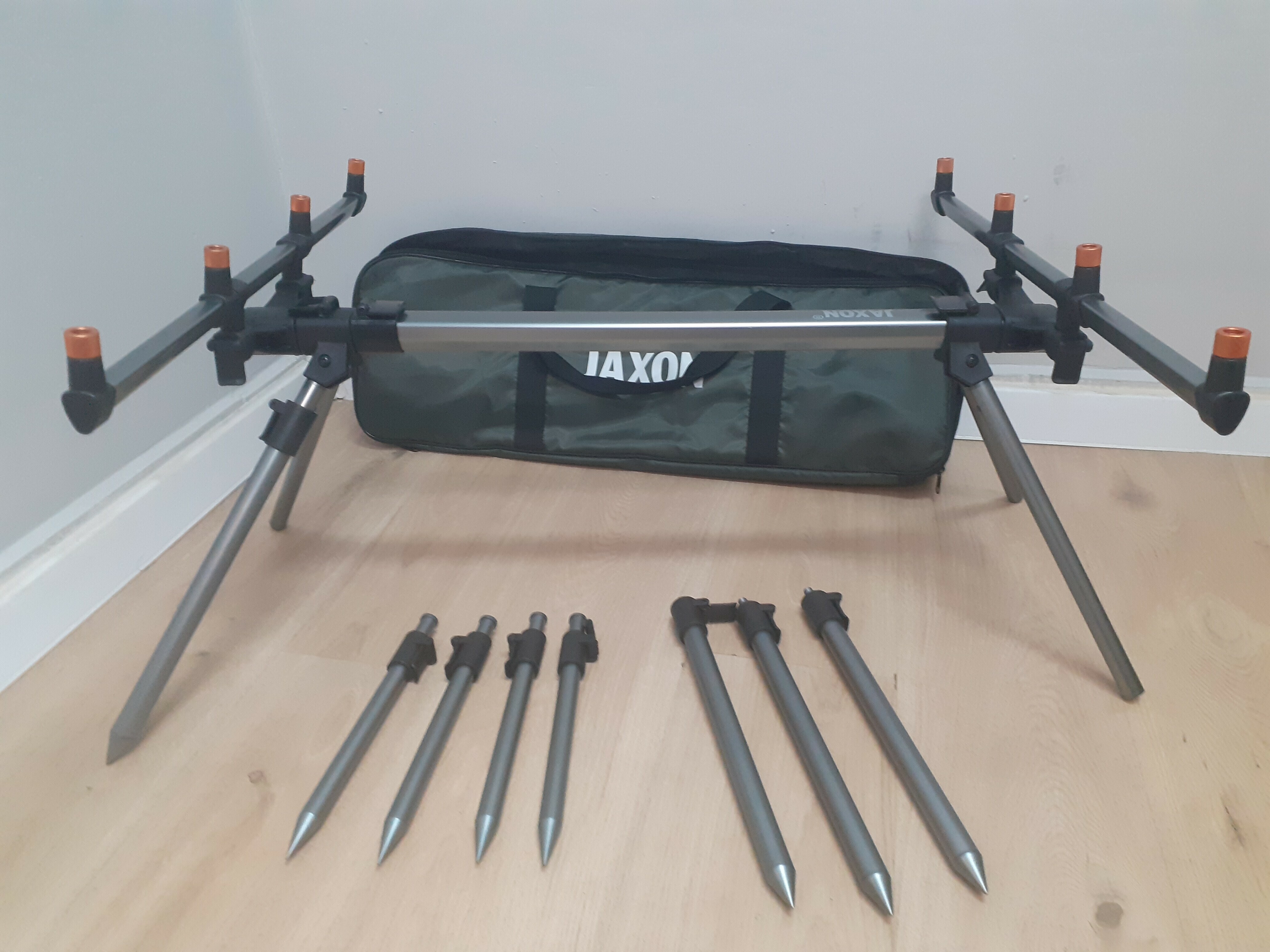 stanowisko-karpiowe-jaxon-stojak-rod-pod-stan-uzywany