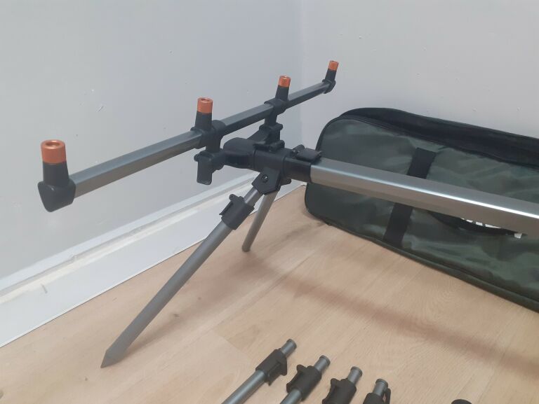 stanowisko-karpiowe-jaxon-stojak-rod-pod-marka-jaxon