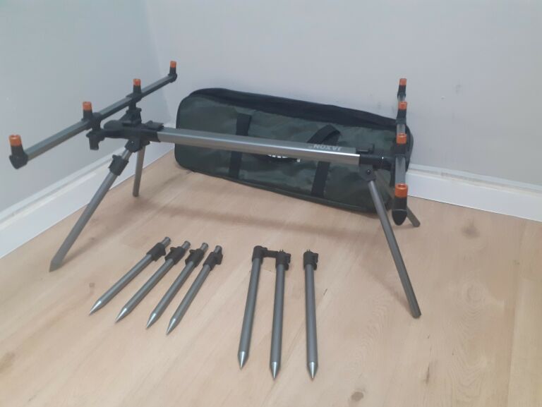 stanowisko-karpiowe-jaxon-stojak-rod-pod-jagiellonska-14-sanok-tsc2-spj