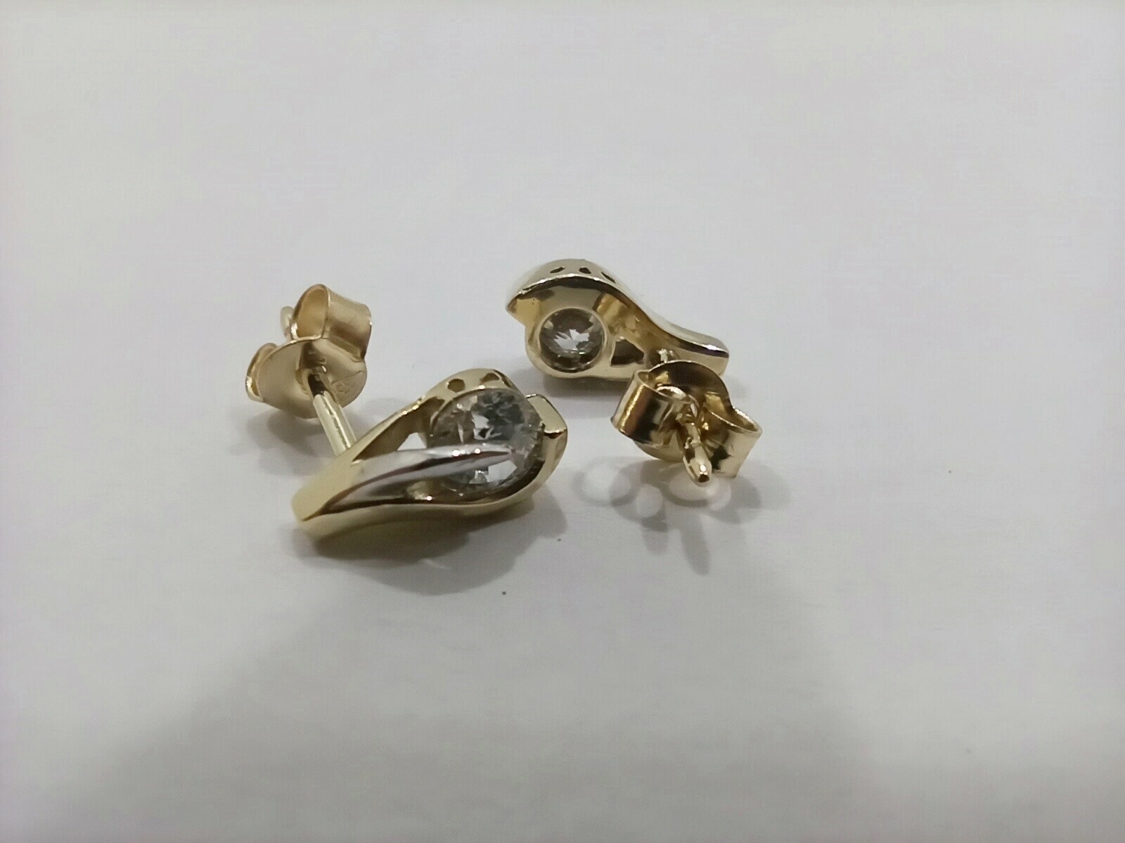 kolczyki-333-134-gr-legnicka-66-wroclaw