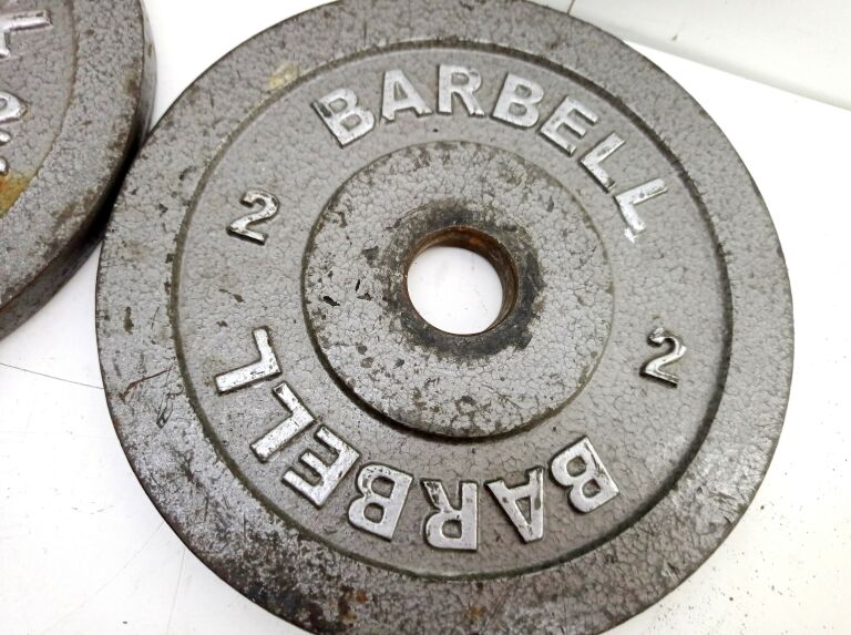 OBCIĄŻENIE ŻELIWNE BARBELL 2X2 KG