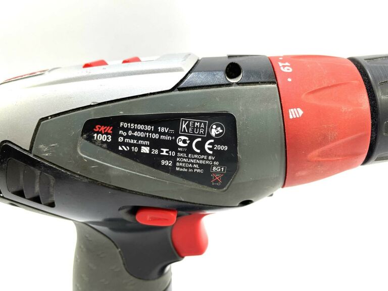 wkretarka-skil-1003-18v-walizka-rodzaj-silnika-brak-informacji