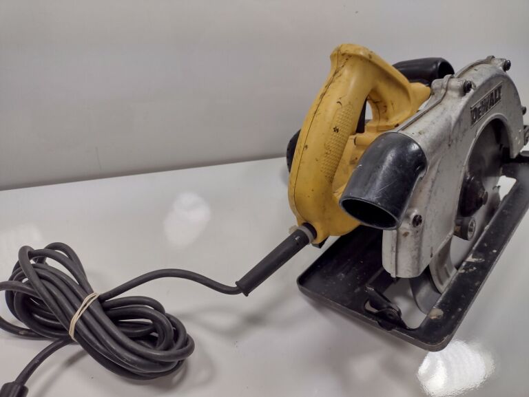 PIŁA TARCZOWA DEWALT D23620-QS