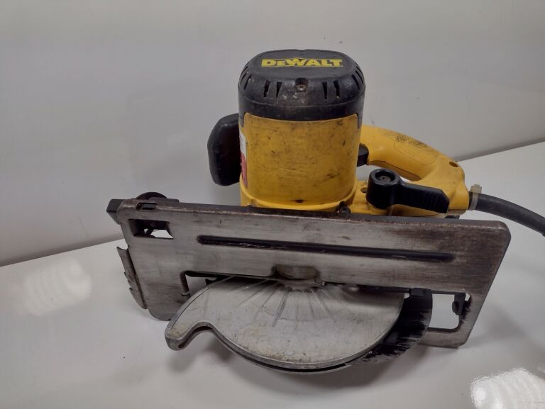 PIŁA TARCZOWA DEWALT D23620-QS