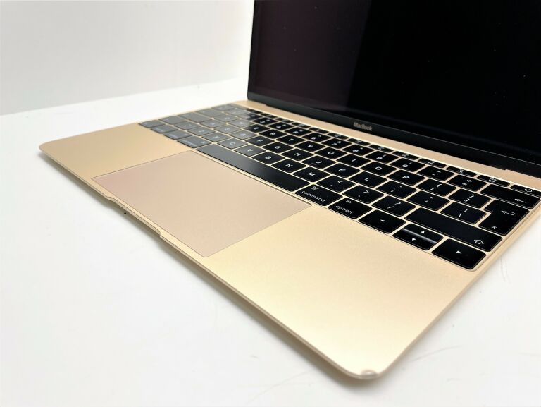 APPLE MACBOOK 12 12,1 INTEL CORE M-5Y31 8GB RAM