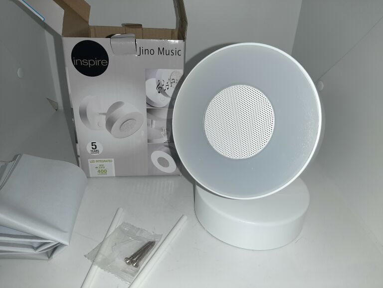 LAMPA REFLEKTOREK GŁOŚNIK JINO INSPIRE MUSIC 8W