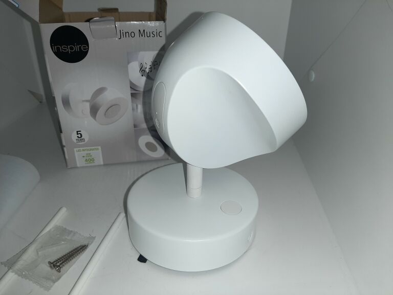 LAMPA REFLEKTOREK GŁOŚNIK JINO INSPIRE MUSIC 8W