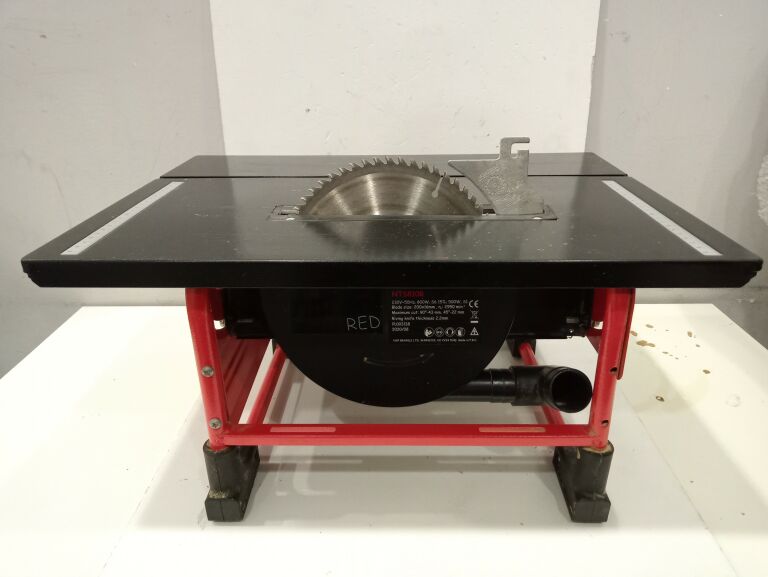 PIŁA STOŁOWA NUTOOL RED NTS810R 800W