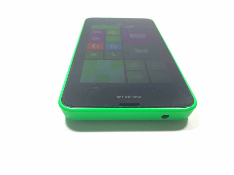 TELEFON NOKIA LUMIA 630