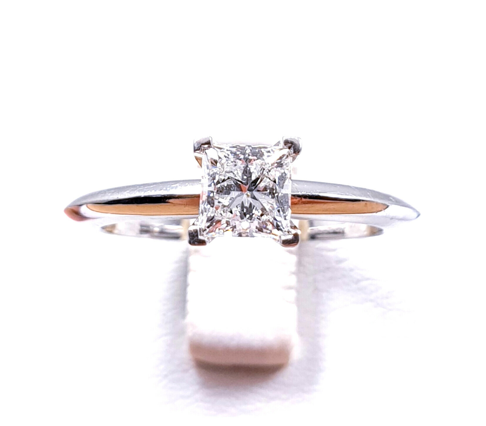 pierscionek-zareczynowy-tiffany-diament-platyna-marka-inna-marka