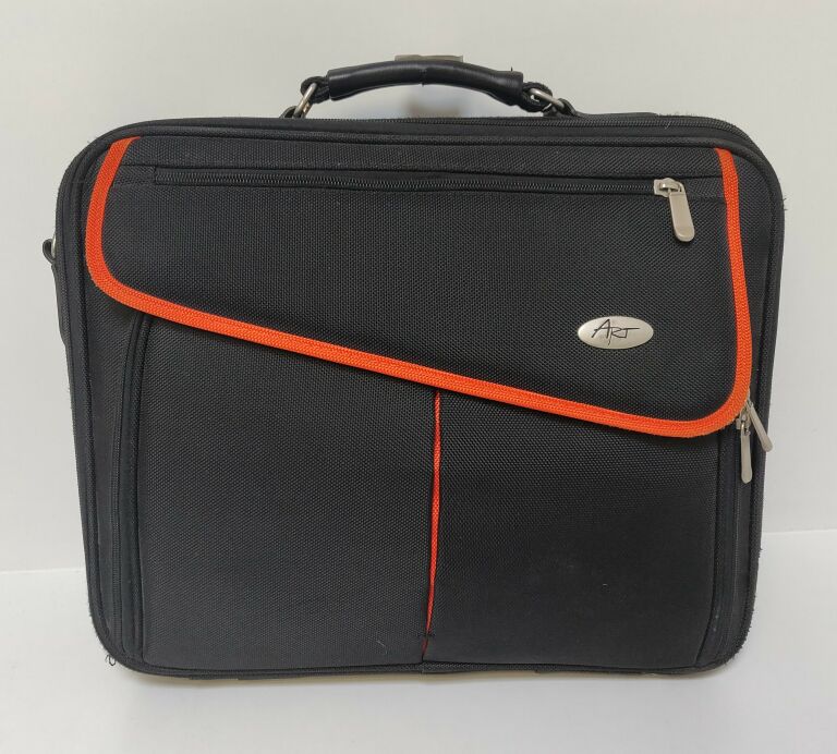 LAPTOP LENOVO IDEAPAD Y550 ANGIELSKIE MENU