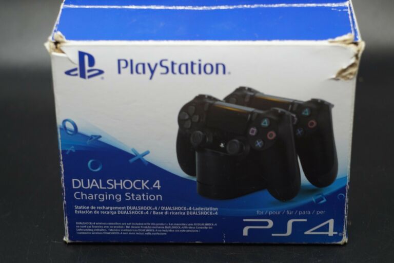 SONY PS4 STACJA LADOWANIA PADOW ORYGINALNA