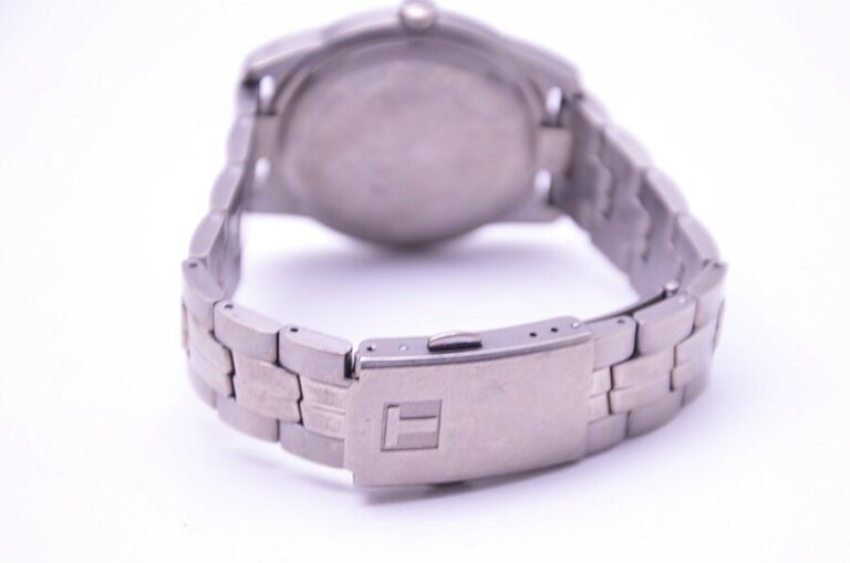 stary-meski-zegarek-tissot-j376-marka-tissot