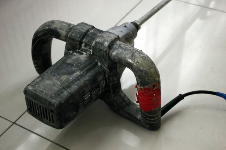 MIESZADŁO CASTORAMA R6205A