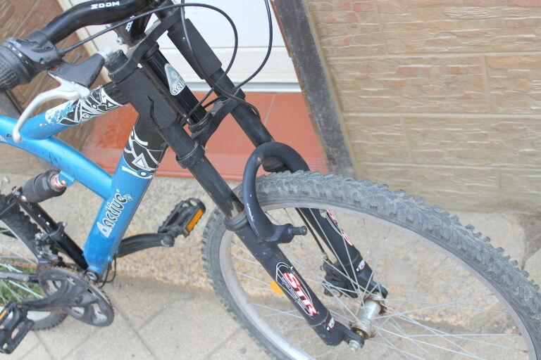 ROWER MTB ACTIVE SCORPION PRO SHIMANO ZOOM