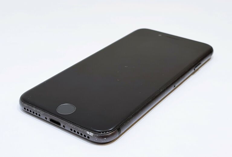 TELEFON IPHONE 8 64GB
