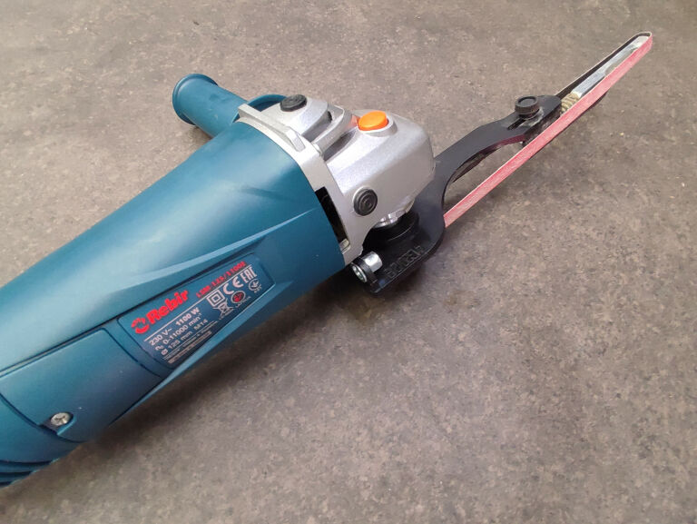 SZLIFIERKA KĄTOWA 1100W 125MM REBIR Z PILNIKIEM
