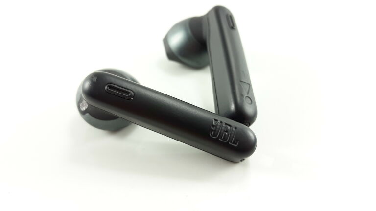 SŁUCHAWKI BLUETOOTH JBL TUNE 220 TWS