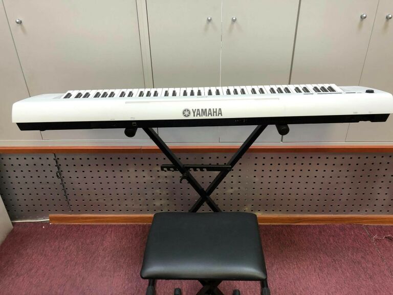 YAMAHA NP 32 WH PIANINO CYFROWE ZESTAW PROMOCJA!