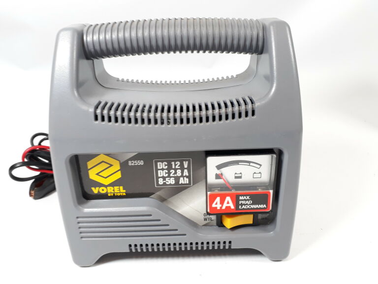 prostownik-samochodowy-vorel-82550-stan-uzywany