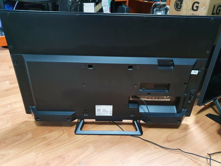 TV SONY KDL-32R400C / TYLKO ODBIÓR OSOBISTY