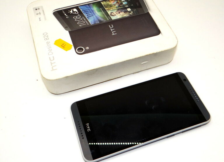 SMARTFON HTC DESIRE 820 16GB