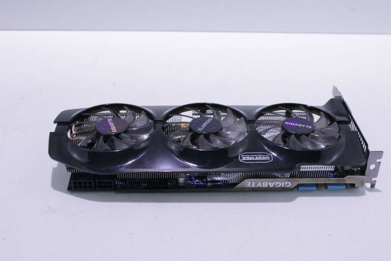KARTA GRAFICZNA GIGABYTE GEFORCE GTX670