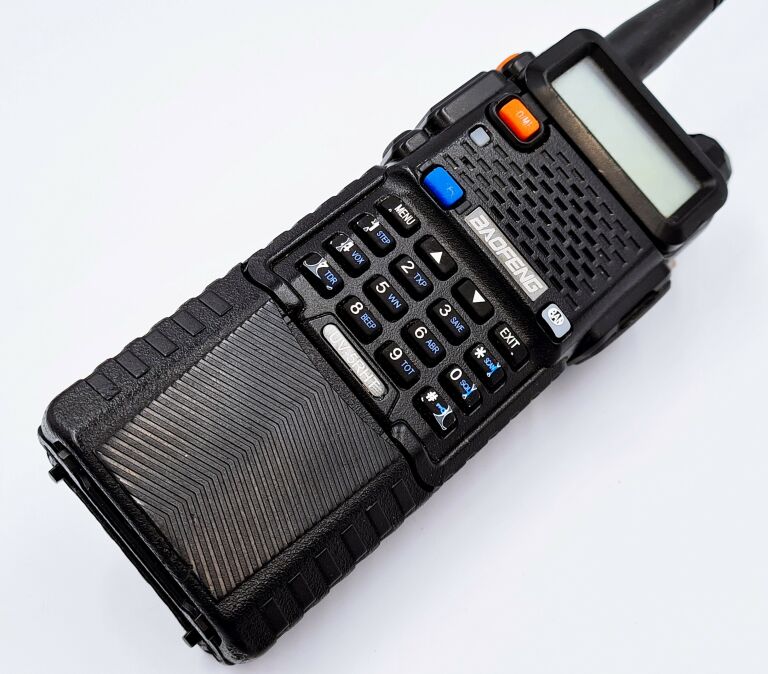 RADIOTELEFON KRÓTKOFALÓWKA BAOFENG UV-5RHT