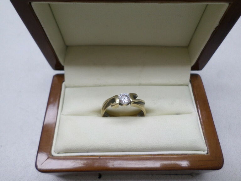 zloty-pierscionek-266g333-plocka-12-sierpc