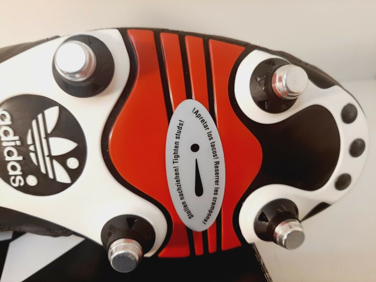 buty-pilkarskie-korki-adidas-world-cup-43-13-material-zewnetrzny-skora-naturalna