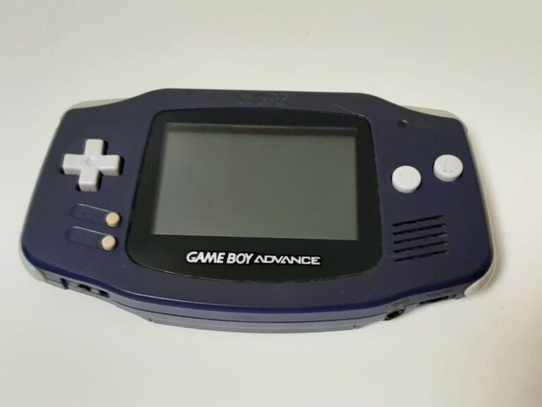KONSOLA NINTENDO GAME BOY ADVANCE