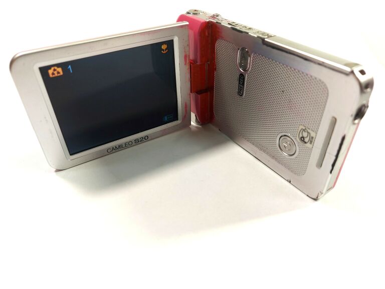 KAMERA TOSHIBA CAMILEO S20