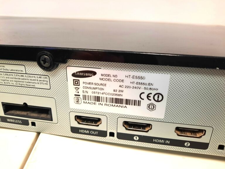 BLU RAY SAMSUNG HT-E5550 + PILOT