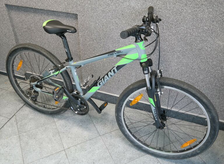 ROWER GÓRSKI MTB GIANT REVEL XS 15CALI WAWA WWA
