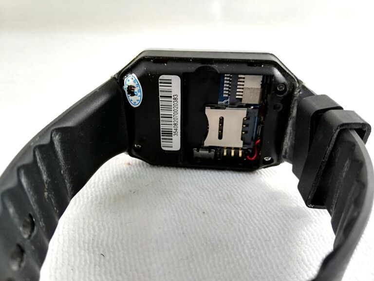 ZEGAREK SMARTWATCH