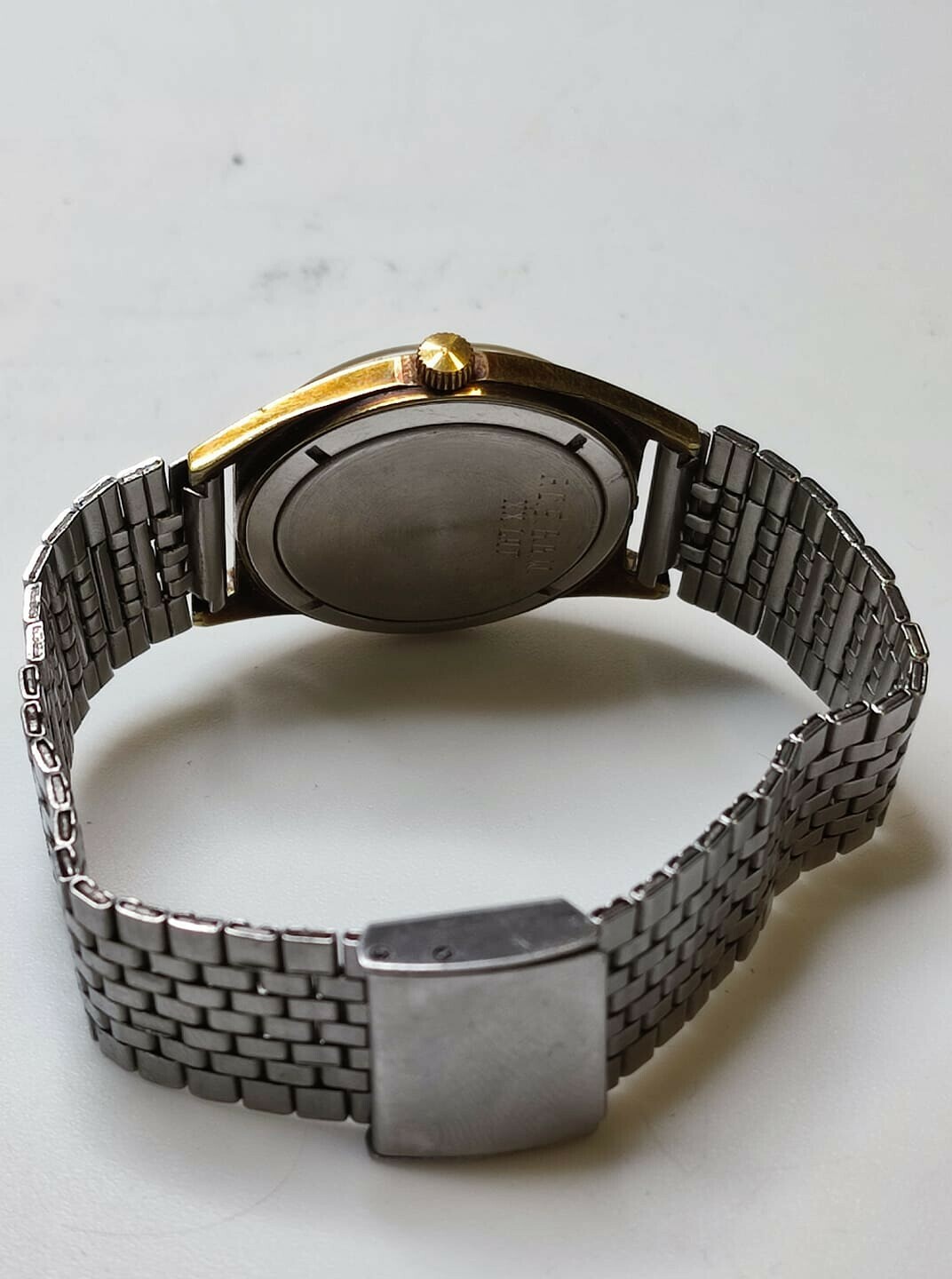 zegarek-damski-poljot-17-jewels-zloty-marka-paul-hewitt