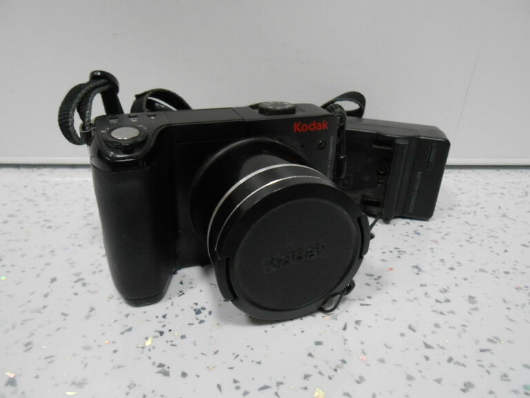APARAT KODAK EASYSHARE Z8612 IS